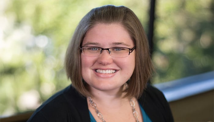 Amanda Potratz headshot
