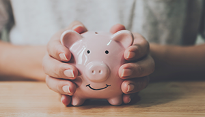 Protected piggy bank